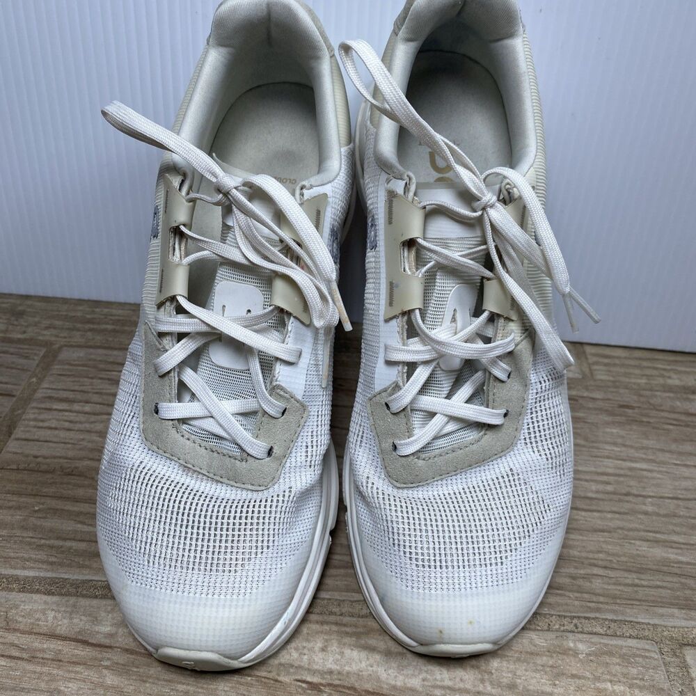 On Cloudrift Women’s Shoes US 9 White Mesh Running Walking CloudTec Comfort